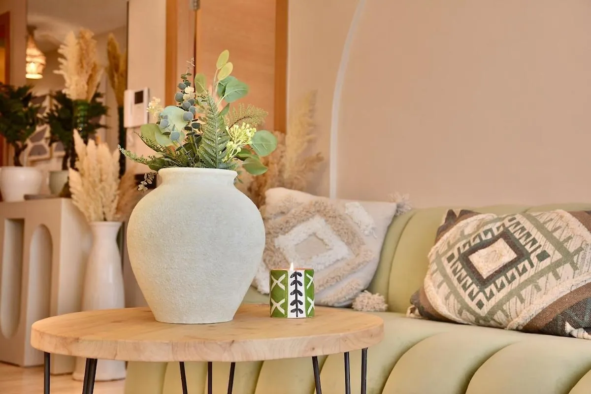 Central Luxury Quiet Hivernage 2 Balconies With View 마라케시 모로코