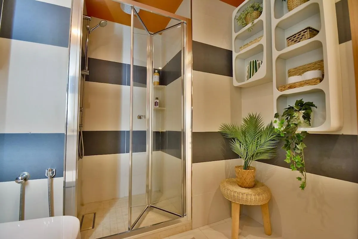 Central Luxury Quiet Hivernage 2 Balconies With View 마라케시