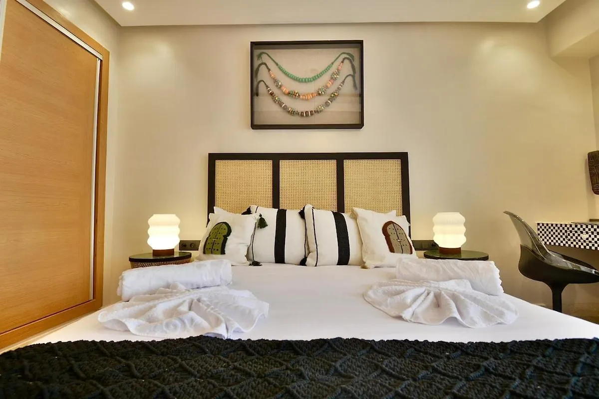 아파트 Central Luxury Quiet Hivernage 2 Balconies With View 마라케시 모로코