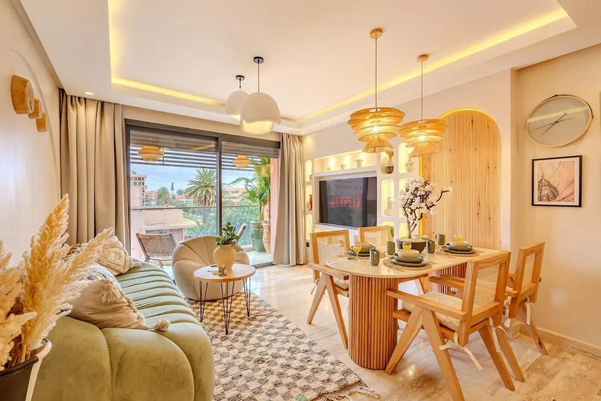 Central Luxury Quiet Hivernage 2 Balconies With View 마라케시 아파트